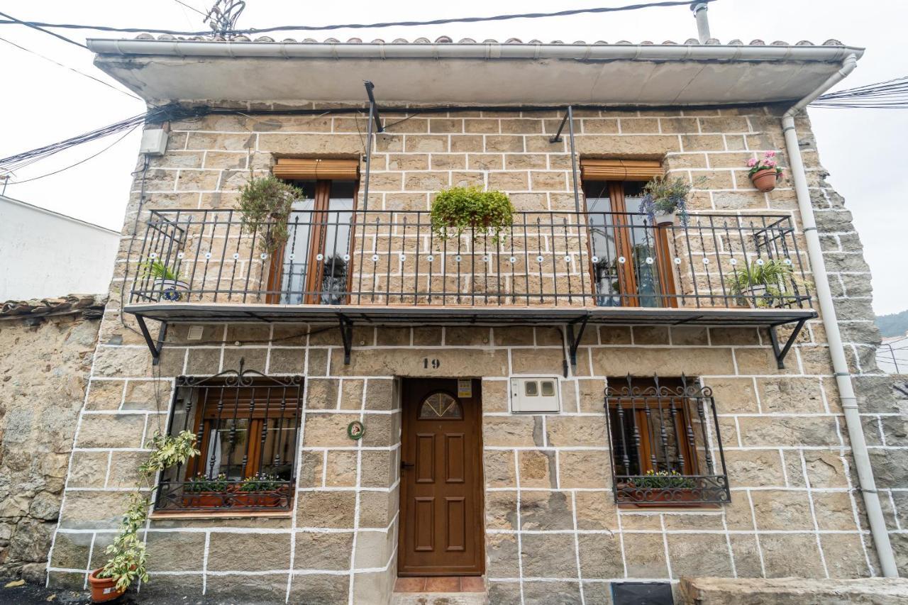 La Casa Del Senor Perez Villa Bustarviejo Exterior photo